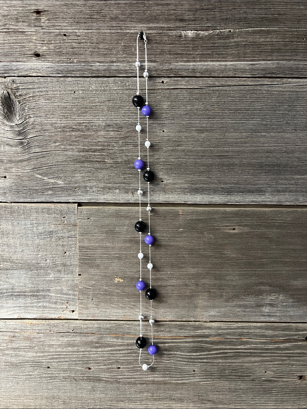 Jewelry: Long Bead Necklace-Black, Purple, Silver & White 90s/Y2K